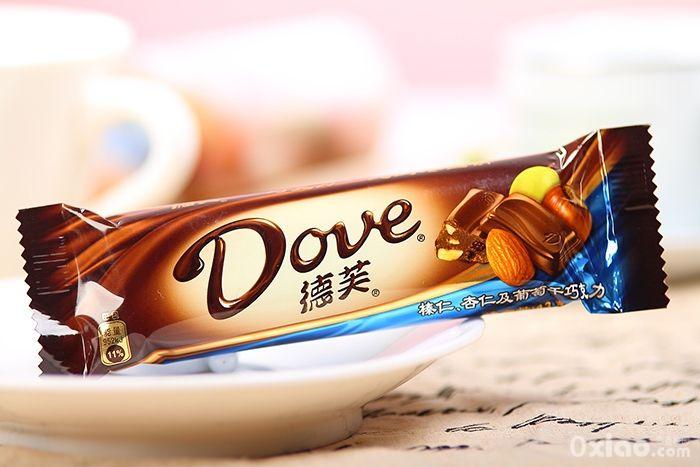 德芙榛仁杏葡萄巧克力43g